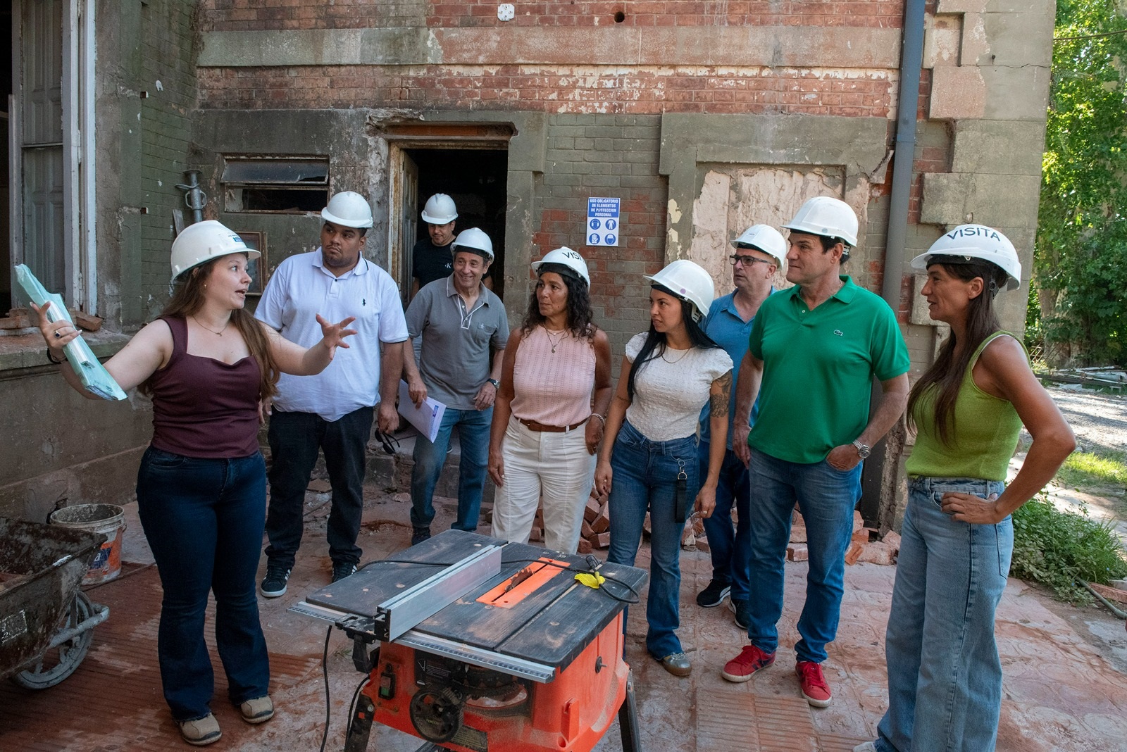 NOTICIAS CAMPANA: ELISA ABELLA ESTA TRANSFORMANDO EL MODELO EDUCATIVO EN LA CIUDAD